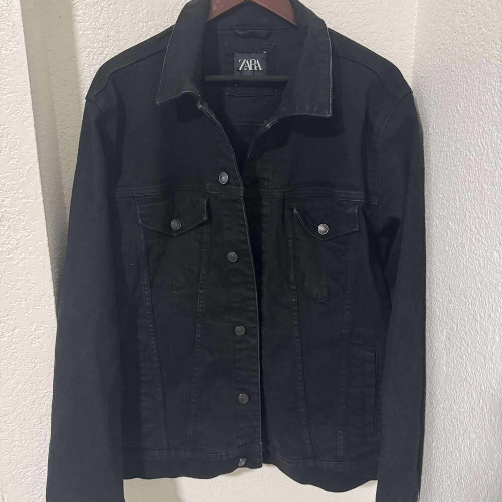 Zara Black denim jacket #denimjacket